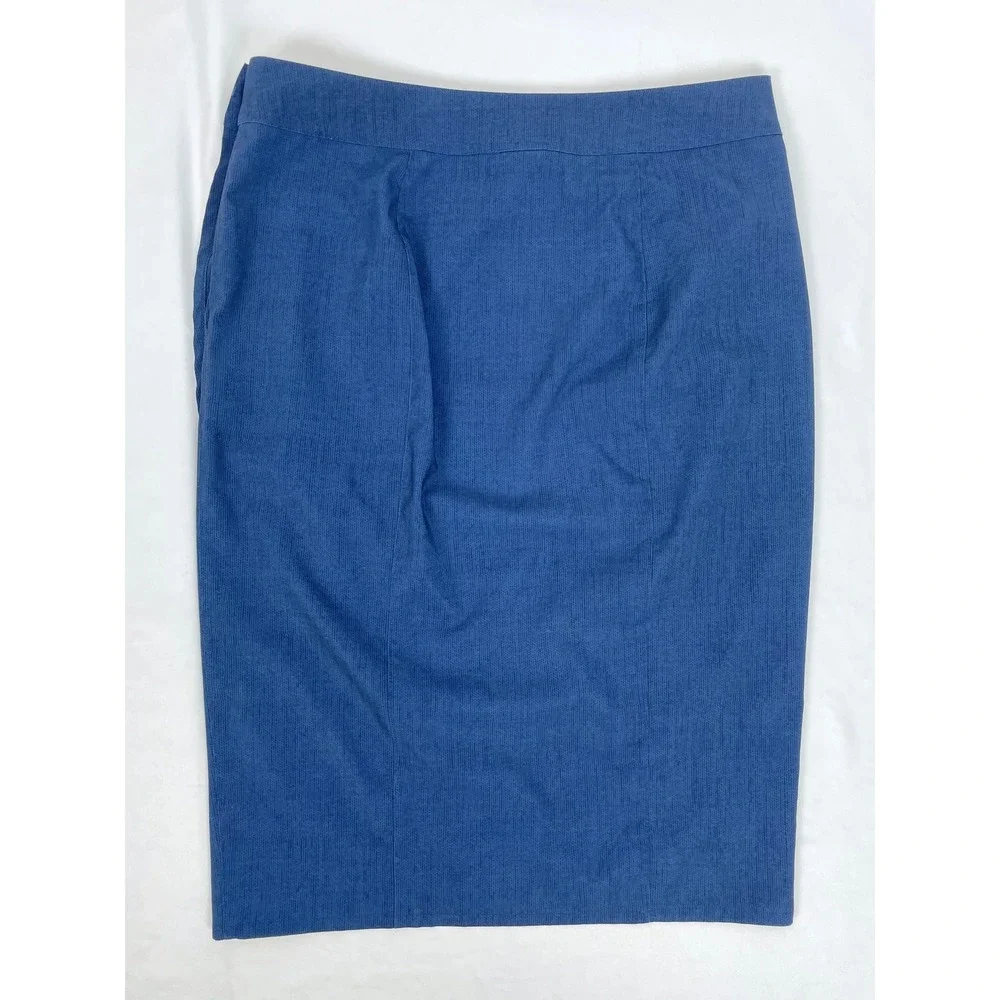 Rip Skirt Hawaii preowned some